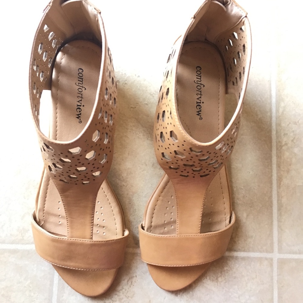 Comfortview Tan/Brown Sandal